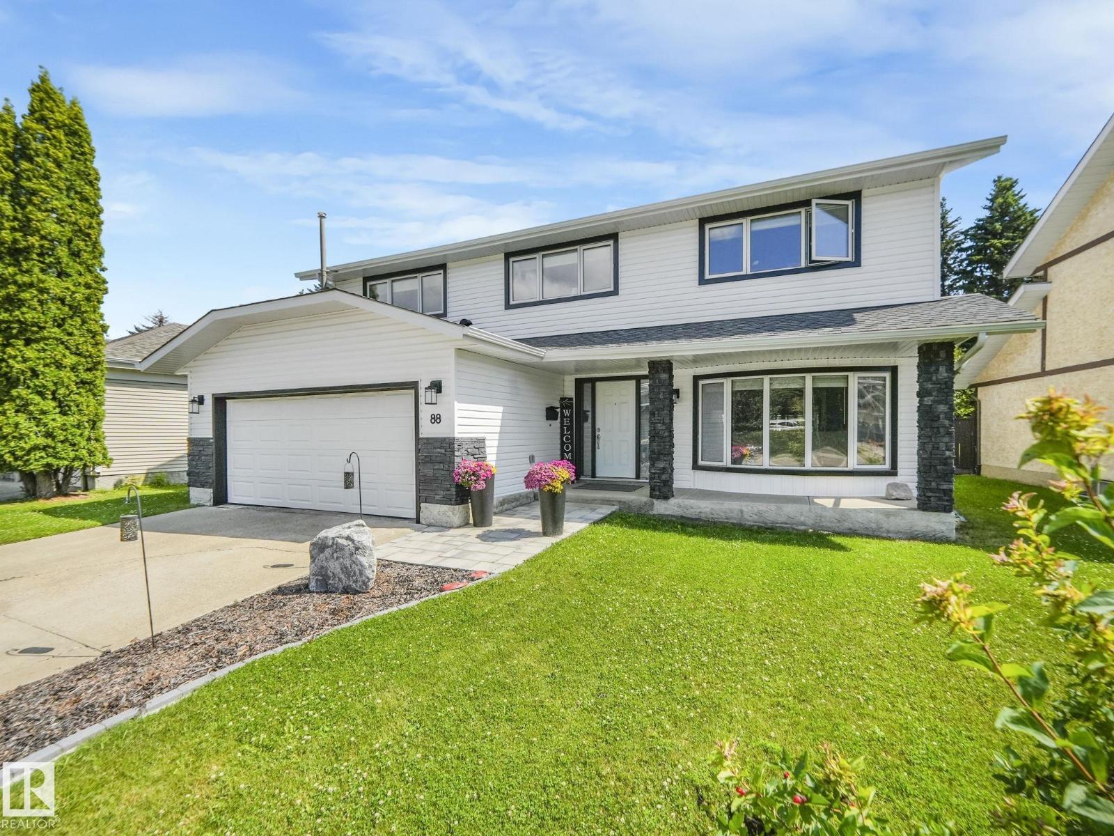 Photo 1 of 88 Wahstao Cr Nw, Edmonton AB