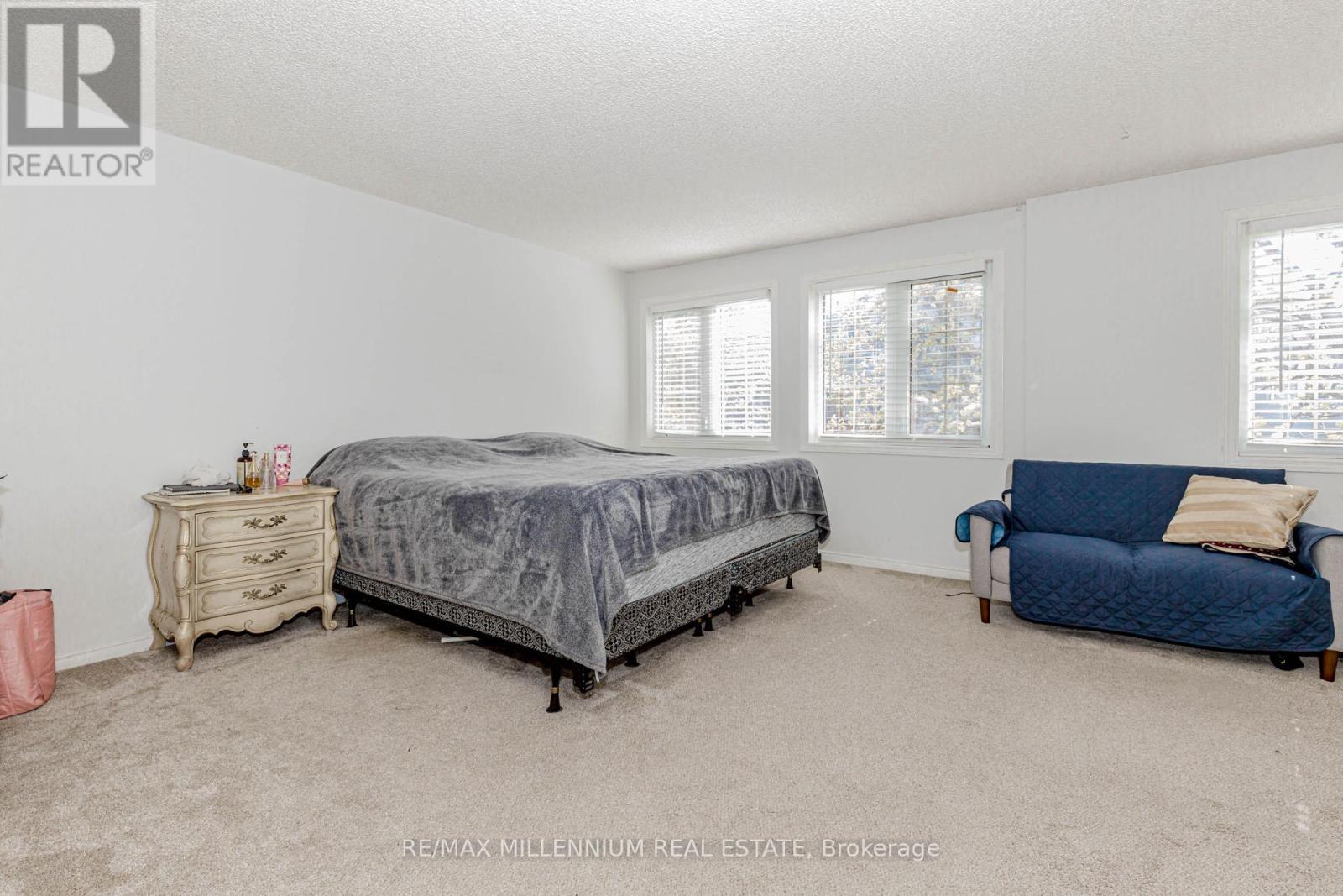 Photo 18 of 28 4605 Donegal Drive, Mississauga ON