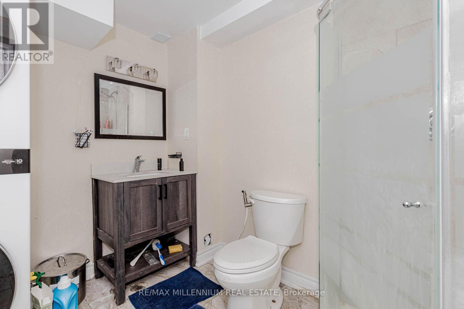 Photo 33 of 28 4605 Donegal Drive, Mississauga ON