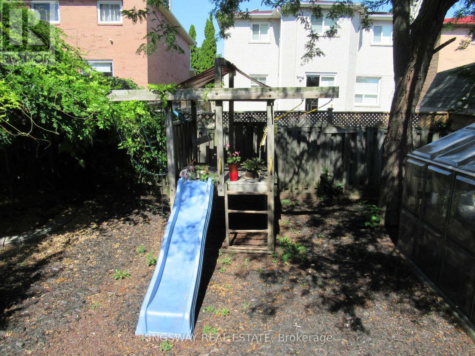 Photo 25 of 6059 Tillsdown Drive, Mississauga ON
