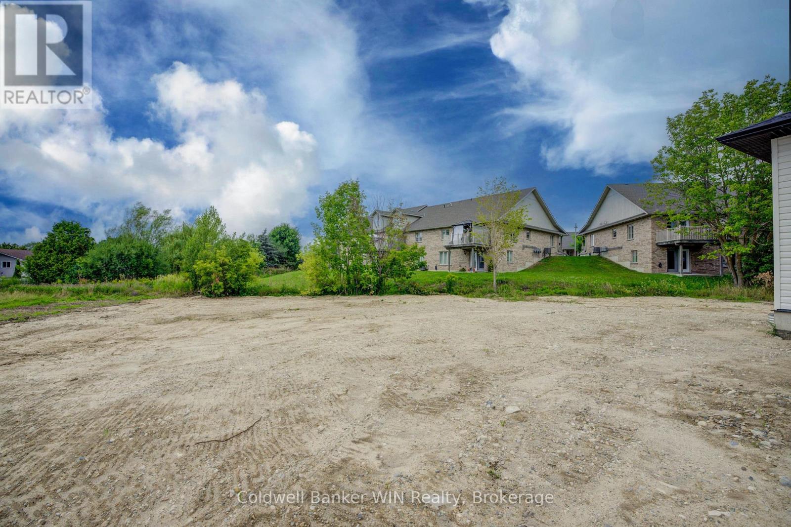 Photo 34 of 647 Martin Street, Wellington North ON