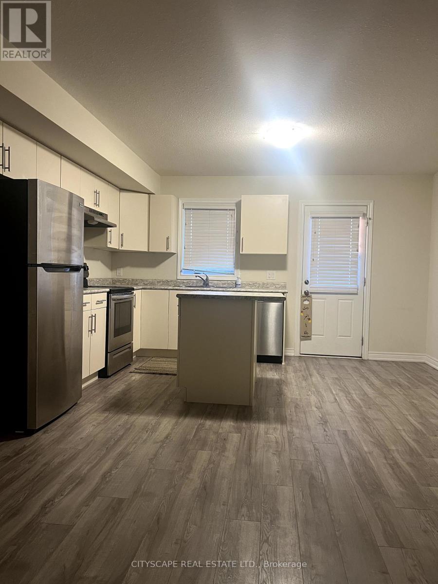 Photo 14 of 87 7768 Ascot Circle, Niagara Falls ON