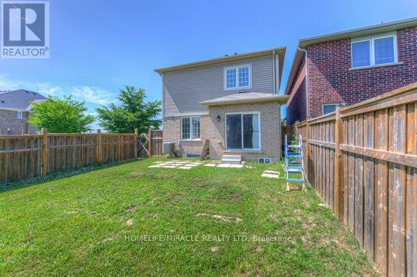 Photo 36 of 70 Gillespie Drive, Brantford ON