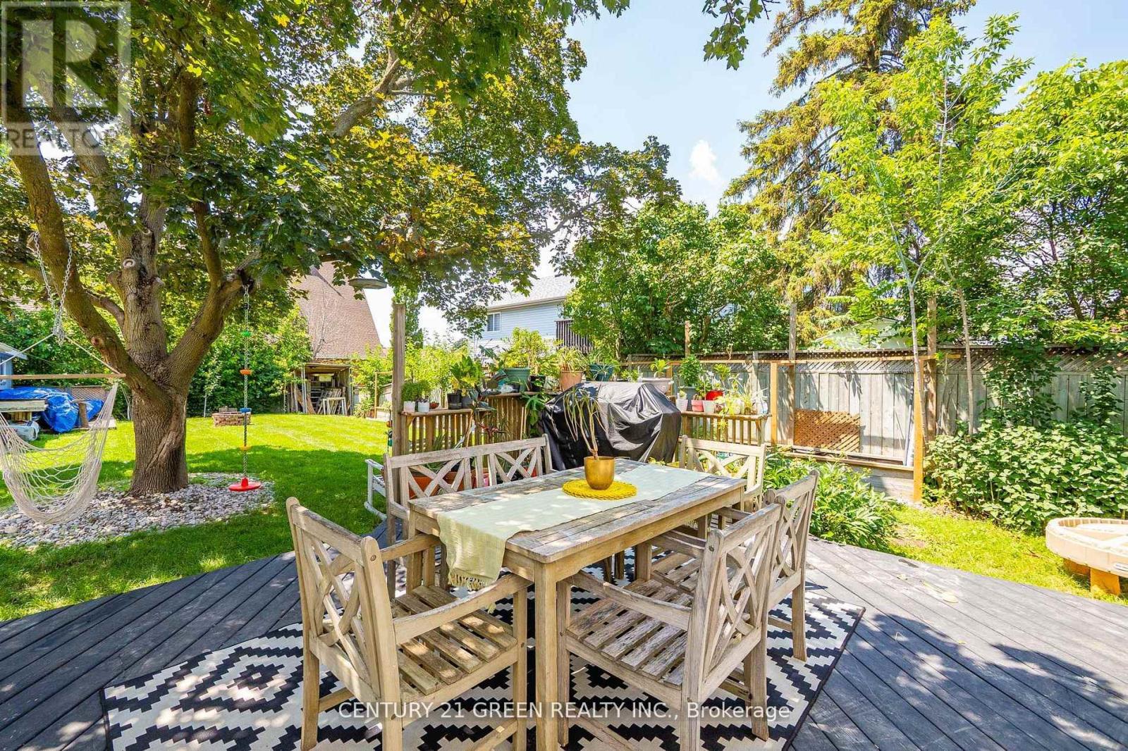 Photo 44 of 50 Elgin Street S, Cambridge ON