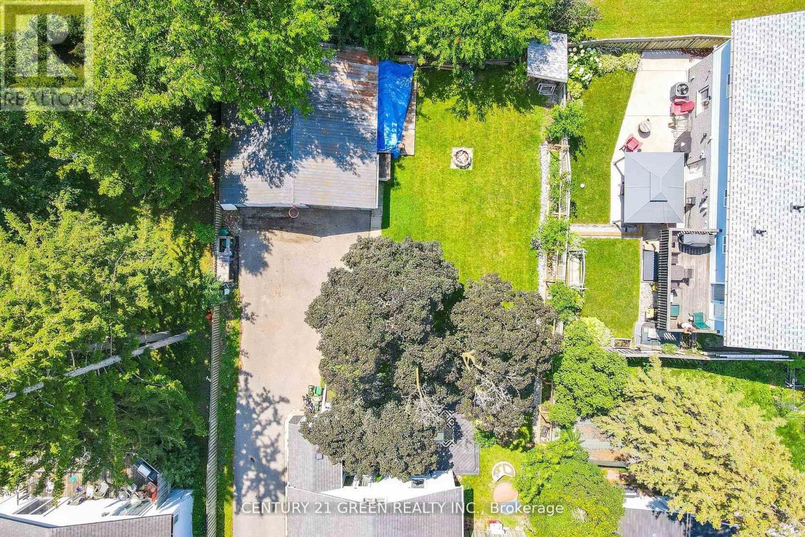 Photo 47 of 50 Elgin Street S, Cambridge ON