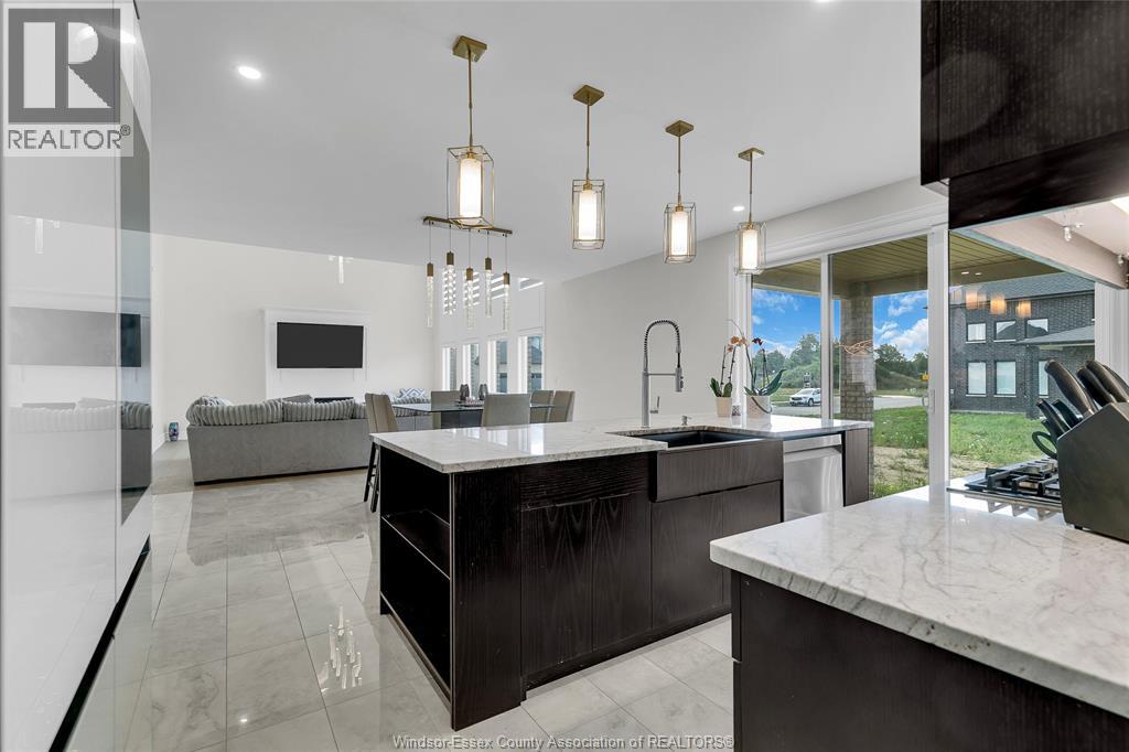 Photo 20 of 570 Orchard Crescent, Windsor ON