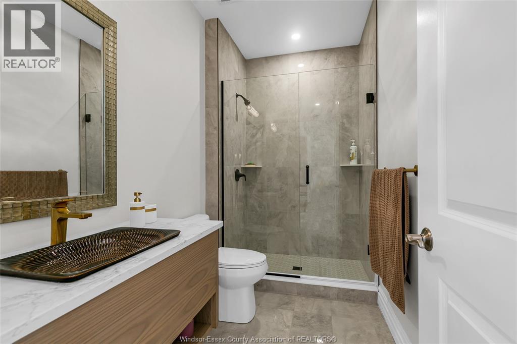 Photo 23 of 570 Orchard Crescent, Windsor ON