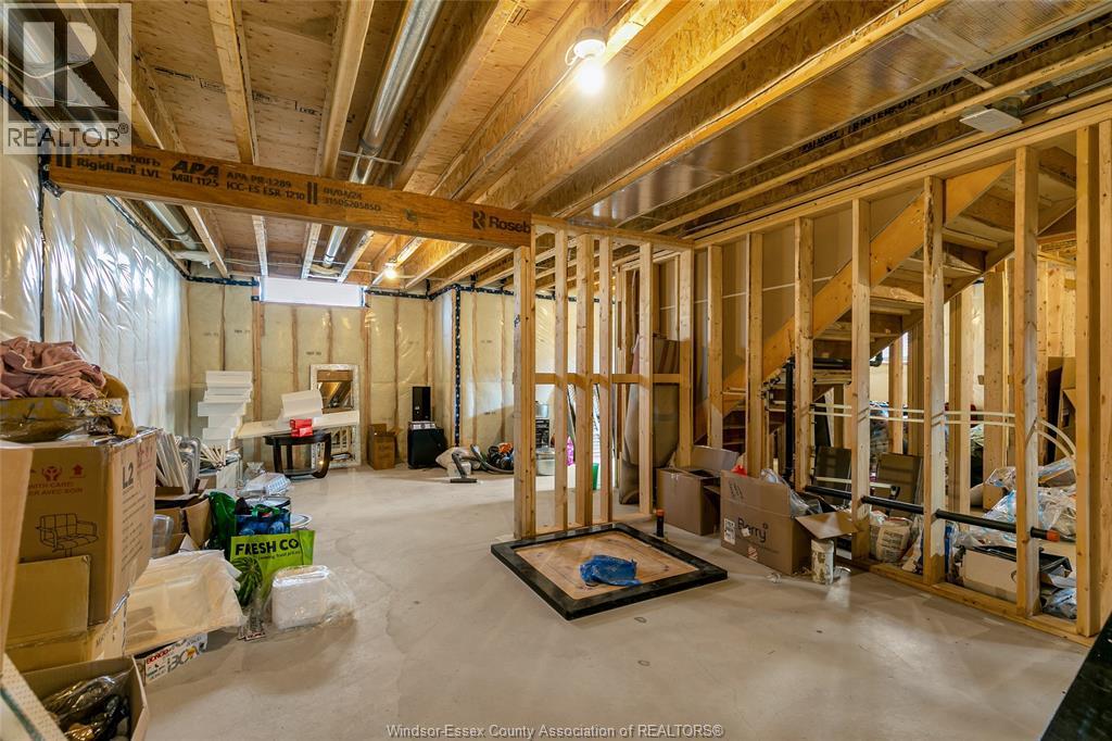 Photo 40 of 570 Orchard Crescent, Windsor ON