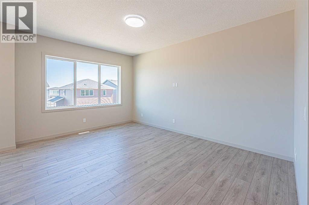 Photo 22 of 914 Bayview Heights Sw, Airdrie AB
