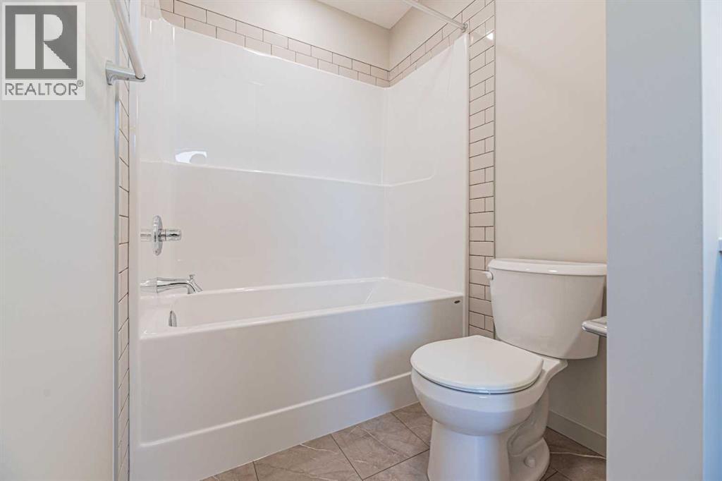 Photo 35 of 914 Bayview Heights Sw, Airdrie AB