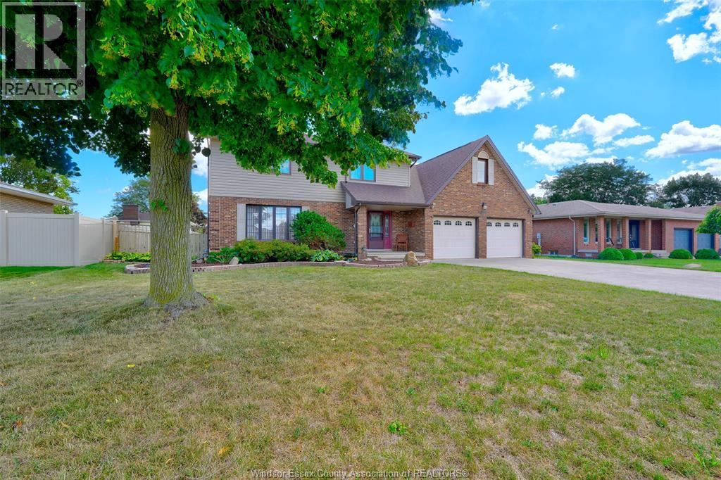 Photo 3 of 2036 Lesperance Road, Tecumseh ON
