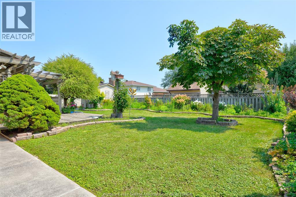 Photo 37 of 2036 Lesperance Road, Tecumseh ON