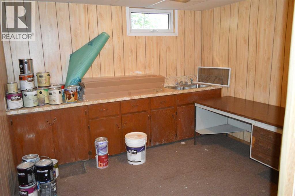 Photo 23 of 4817 50 Avenue, Killam AB