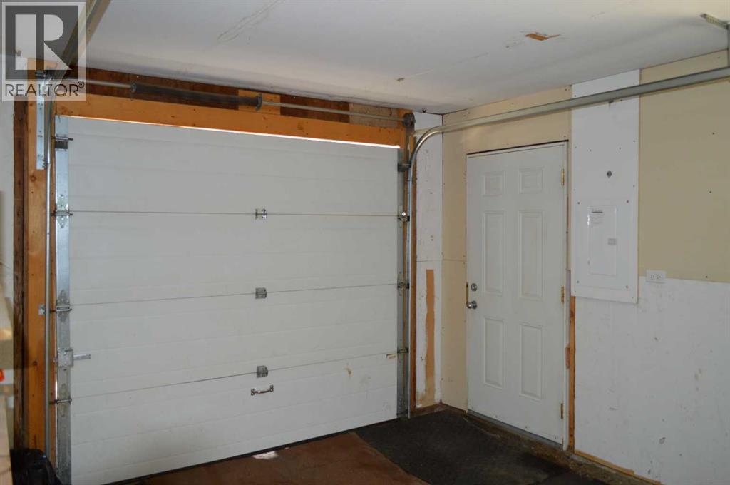 Photo 28 of 4817 50 Avenue, Killam AB