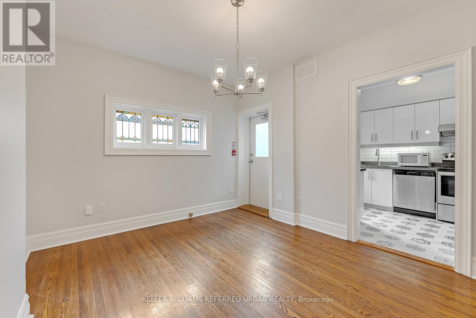Photo 17 of 2 East 388 Brunswick Avenue, Toronto ON