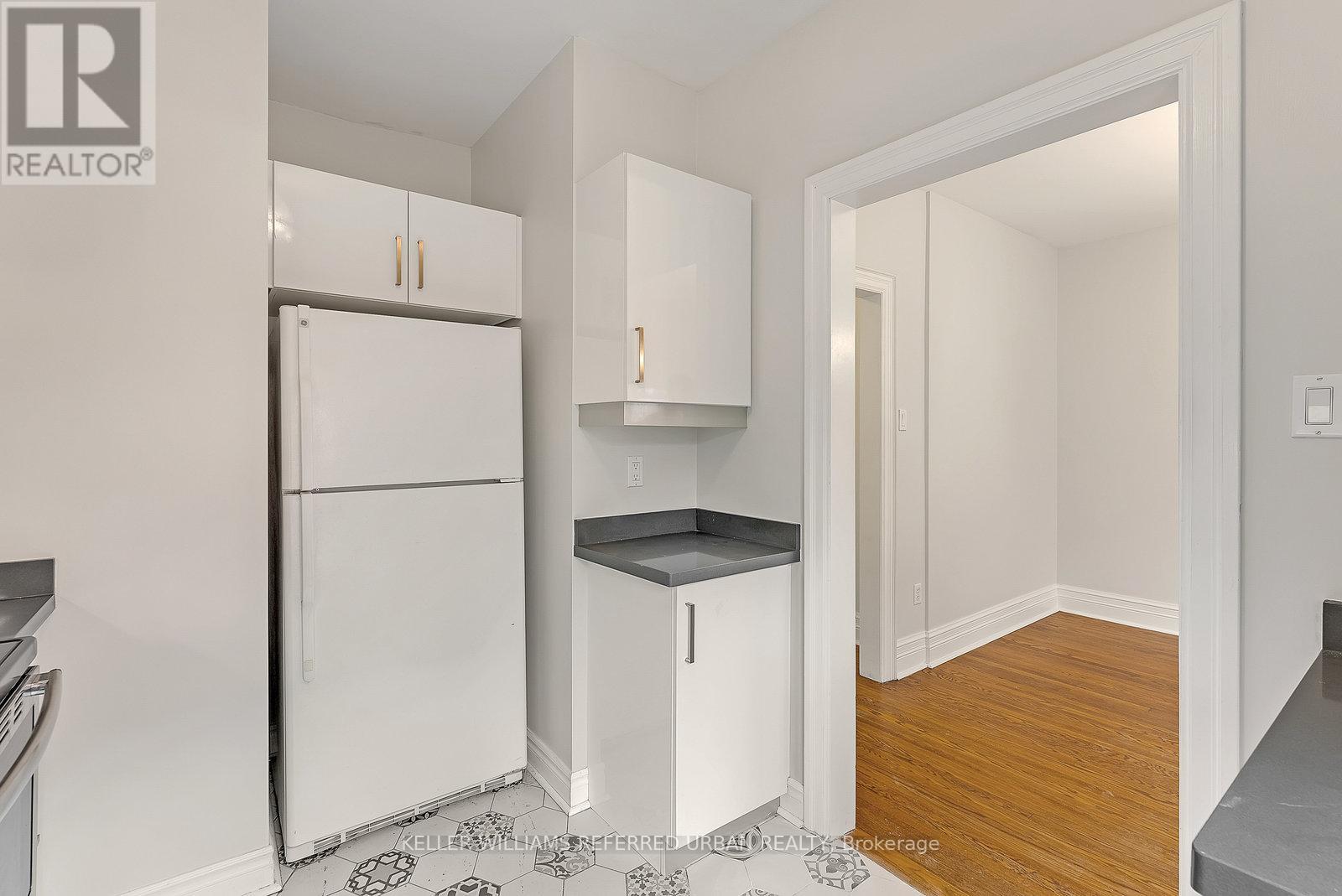 Photo 20 of 2 East 388 Brunswick Avenue, Toronto ON