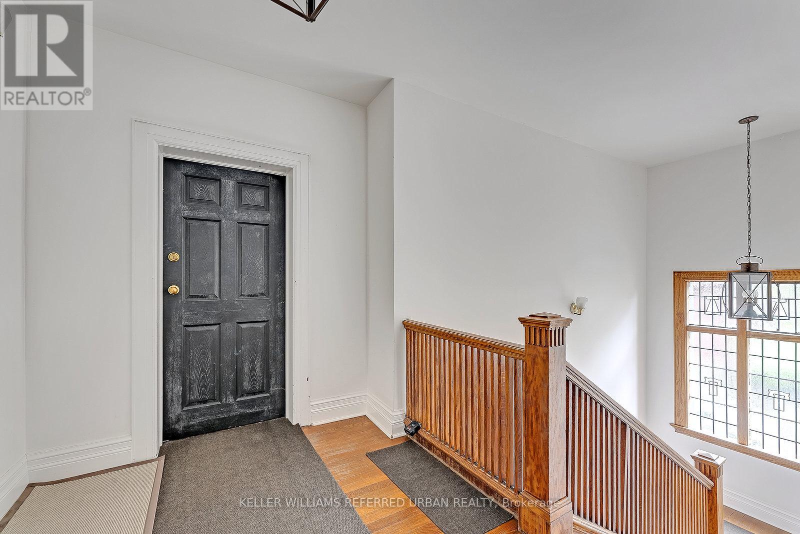 Photo 24 of 2 East 388 Brunswick Avenue, Toronto ON