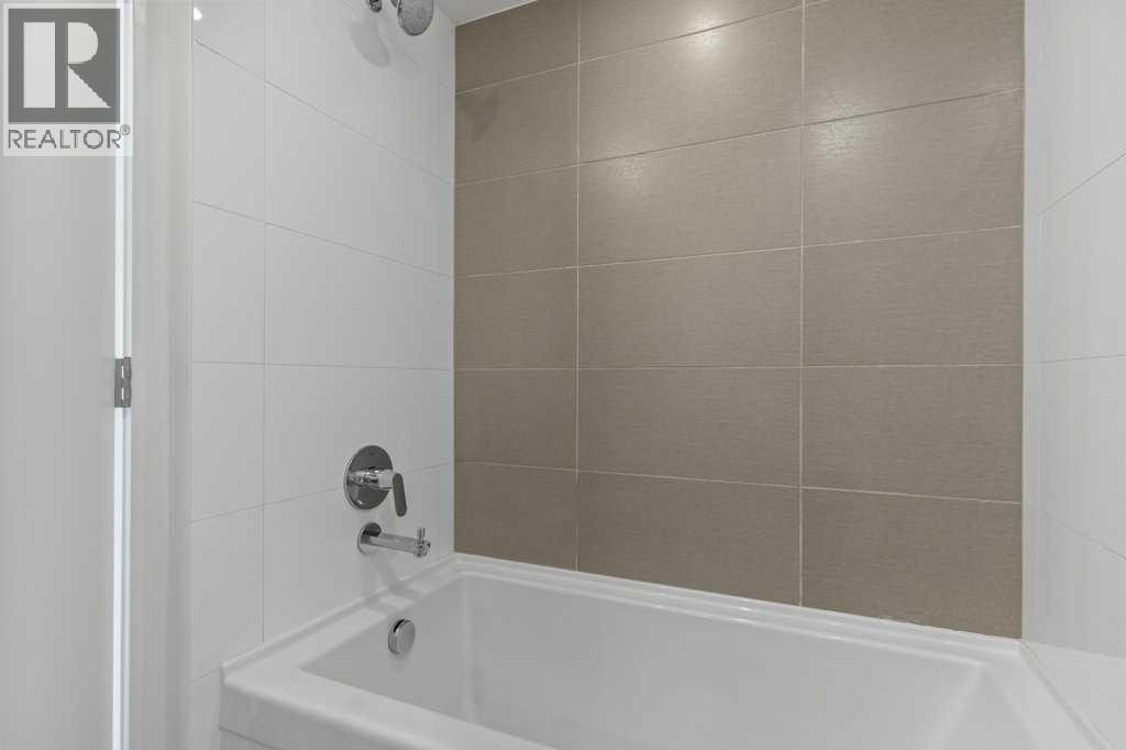 Photo 22 of 806 128 2 Street Sw, Calgary AB