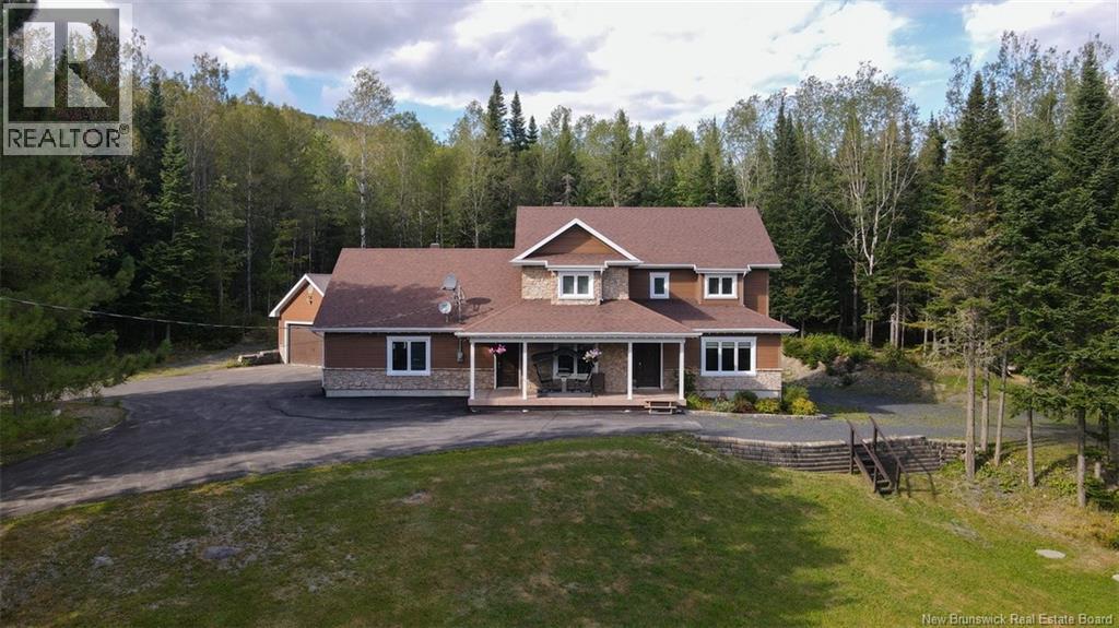 1454 2e Sault Road - 1