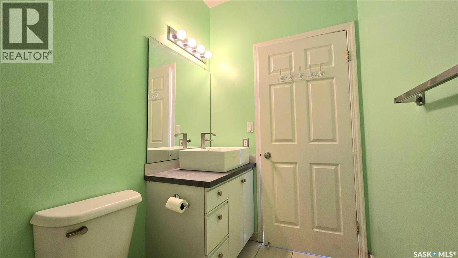 Photo 18 of 806 1867 Hamilton Street, Regina SK