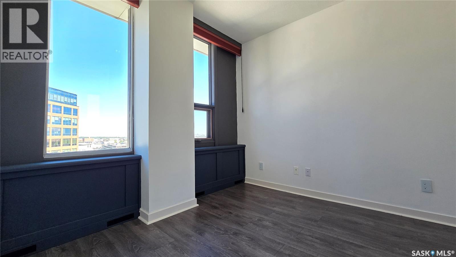 Photo 22 of 806 1867 Hamilton Street, Regina SK