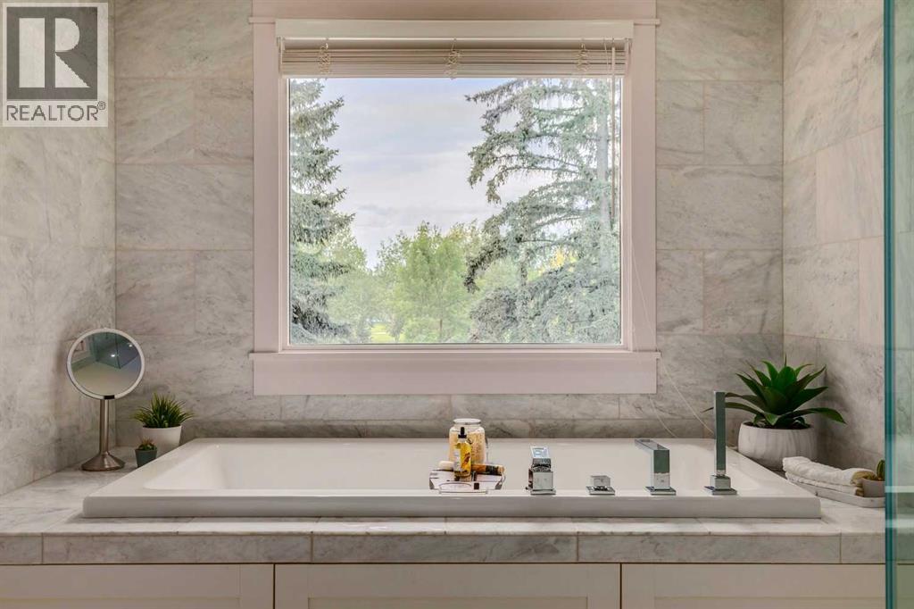 Single Family House for Sale in  Bay View Drive SW Bayview Calgary 