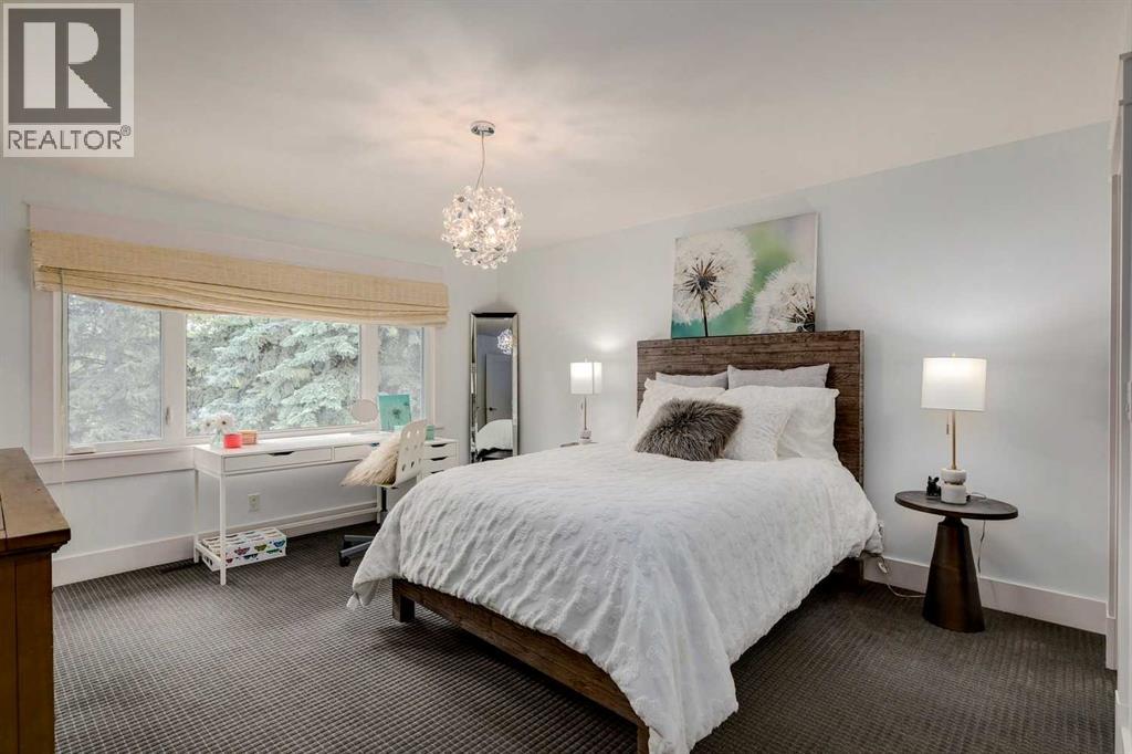 Single Family House for Sale in  Bay View Drive SW Bayview Calgary 