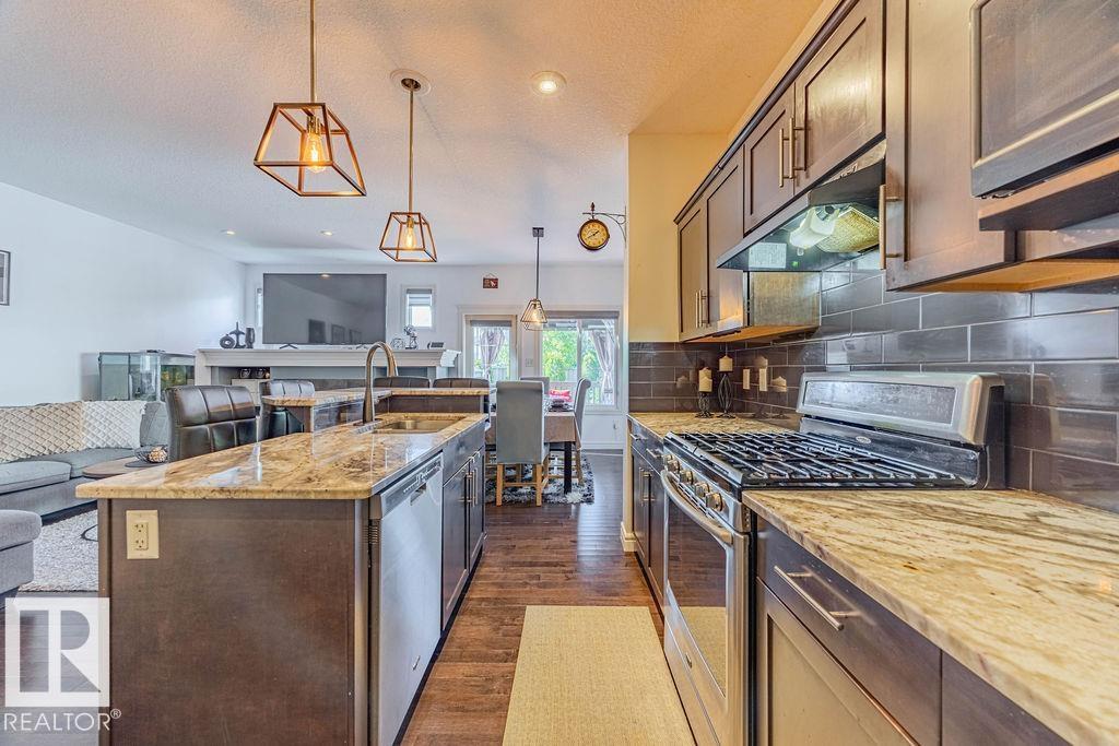Photo 7 of 4081 Alexander Wy Sw, Edmonton AB