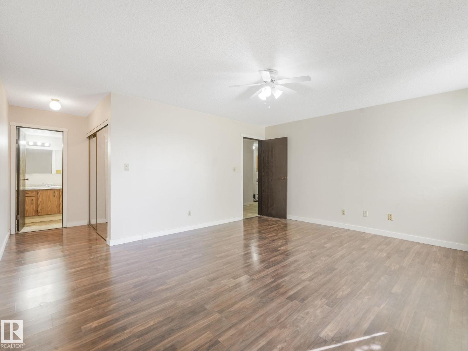 Photo 20 of 108 1945 105 St Nw, Edmonton AB