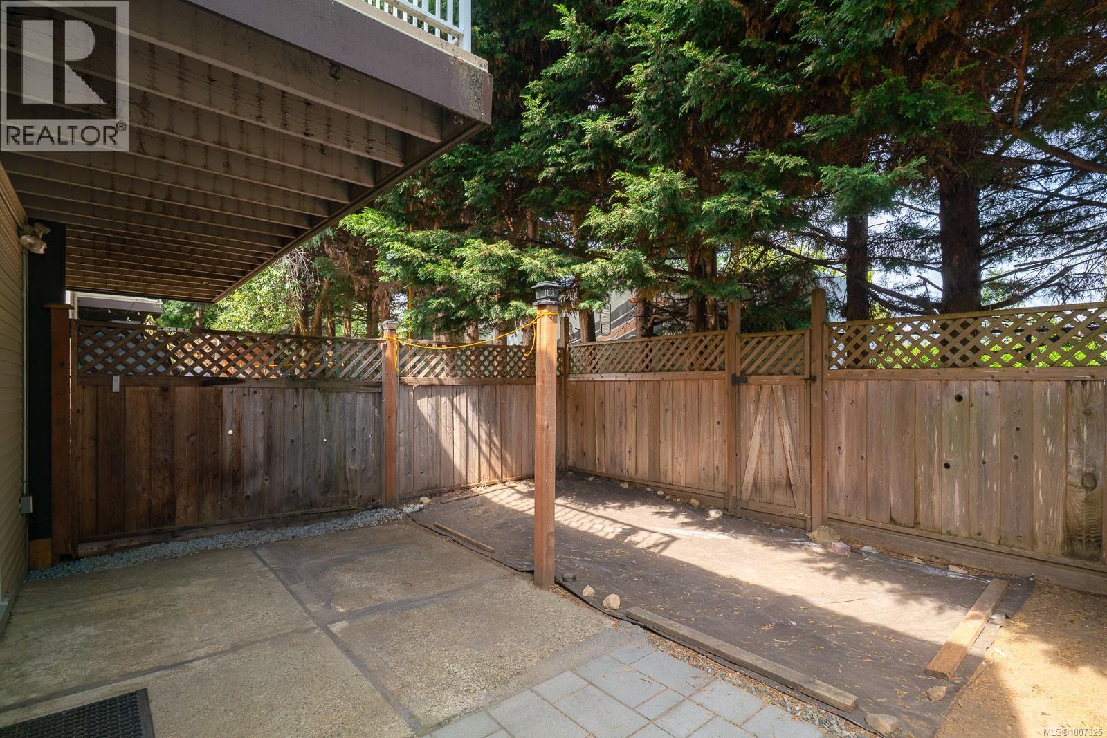 Photo 20 of 10 444 Bruce Ave, Nanaimo BC