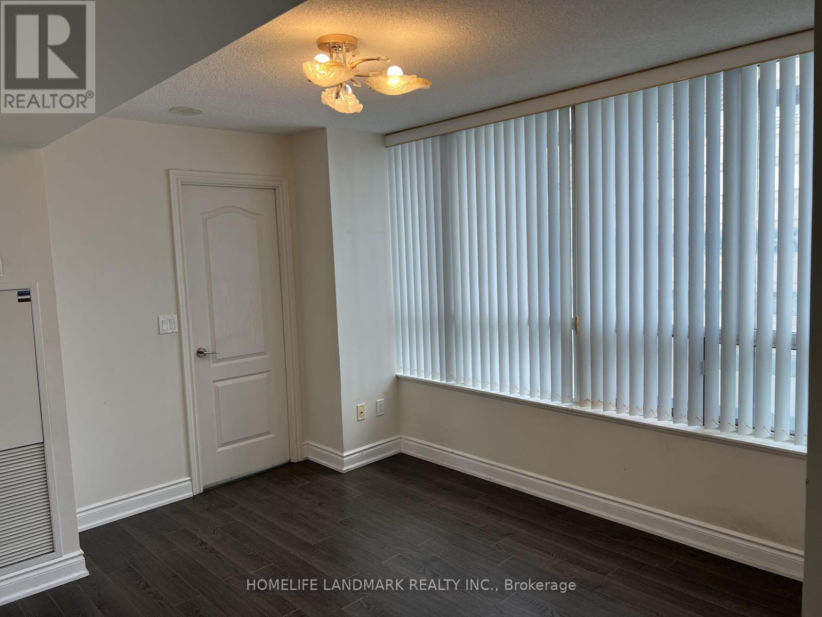 Photo 5 of 1209 60 Bria Harriosn Way, Toronto ON