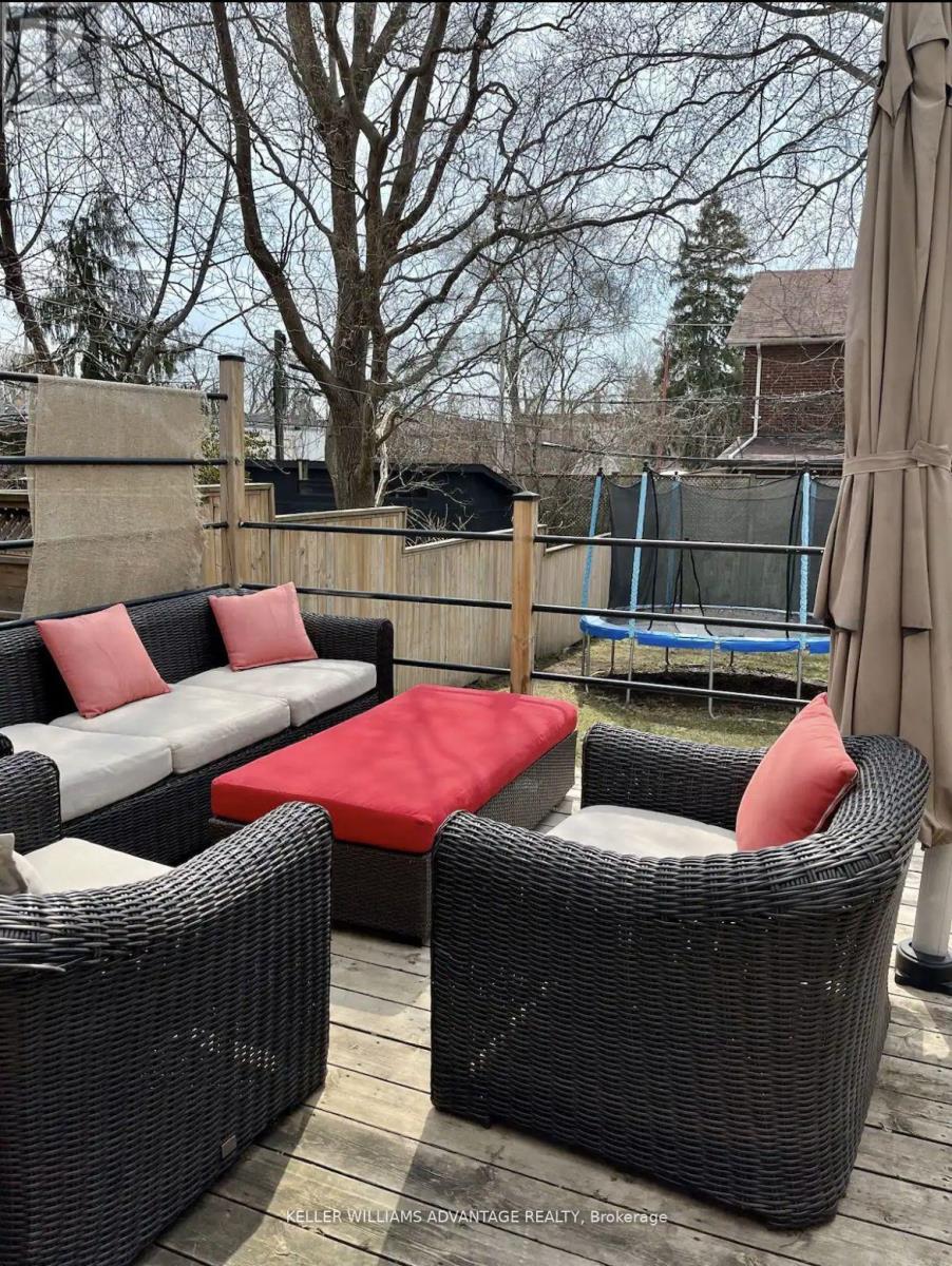 Photo 21 of 4 Edgewood Avenue, Toronto ON