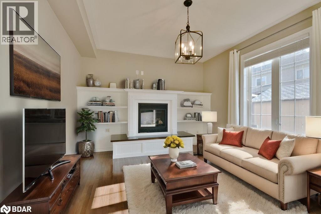 Photo 13 of 166 Succession Crescent, Barrie ON