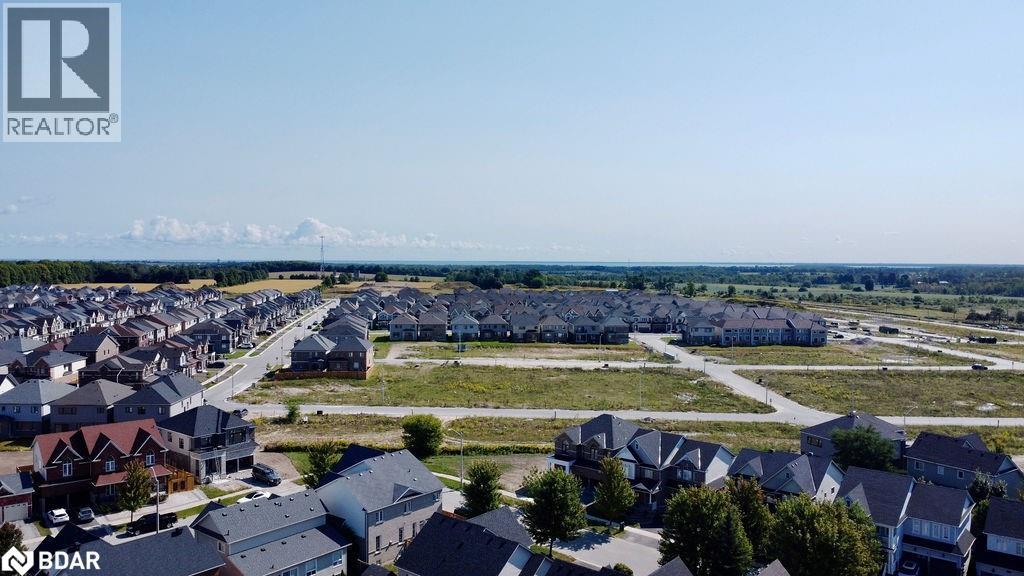 Photo 43 of 166 Succession Crescent, Barrie ON