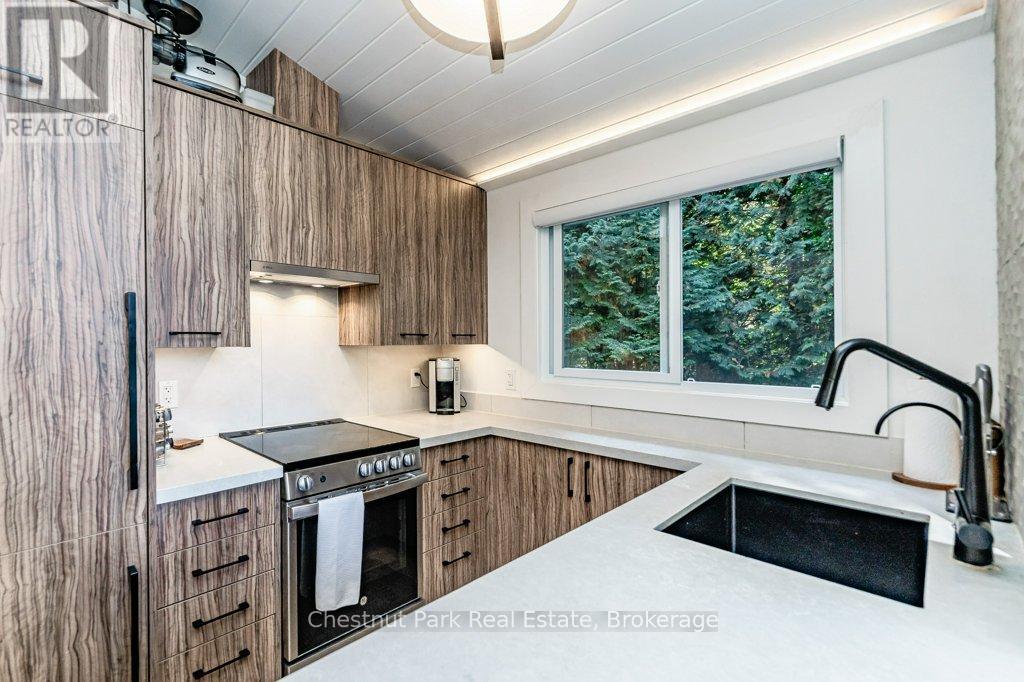 Photo 8 of 8 1140 Cowan Park Road, Muskoka Lakes ON