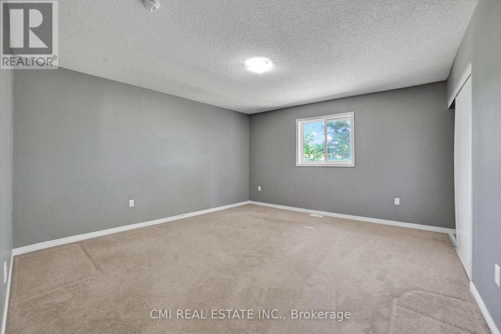 Photo 19 of 1218 Leslie Drive, Innisfil ON