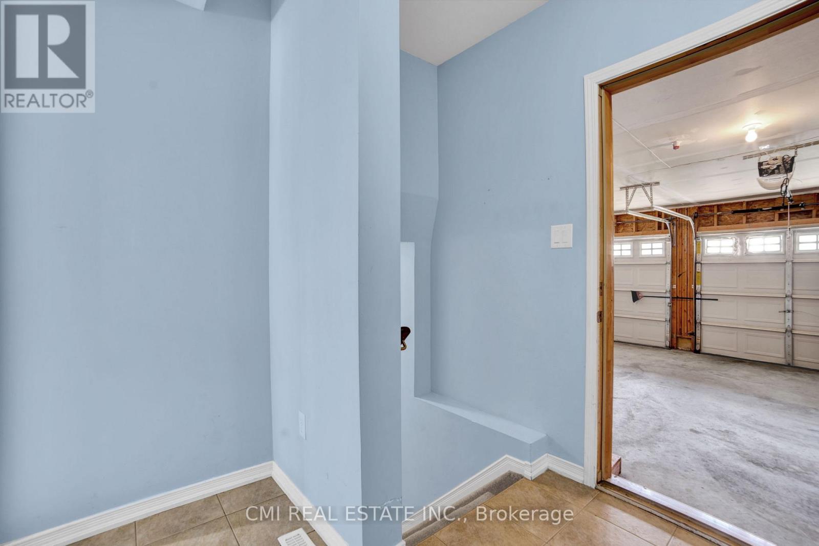 Photo 35 of 1218 Leslie Drive, Innisfil ON