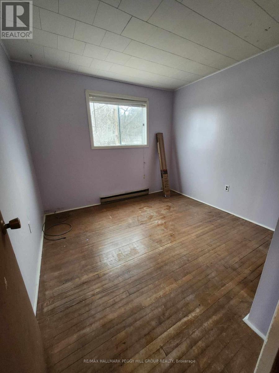 Photo 10 of 332 Champlain Road, Penetanguishene ON