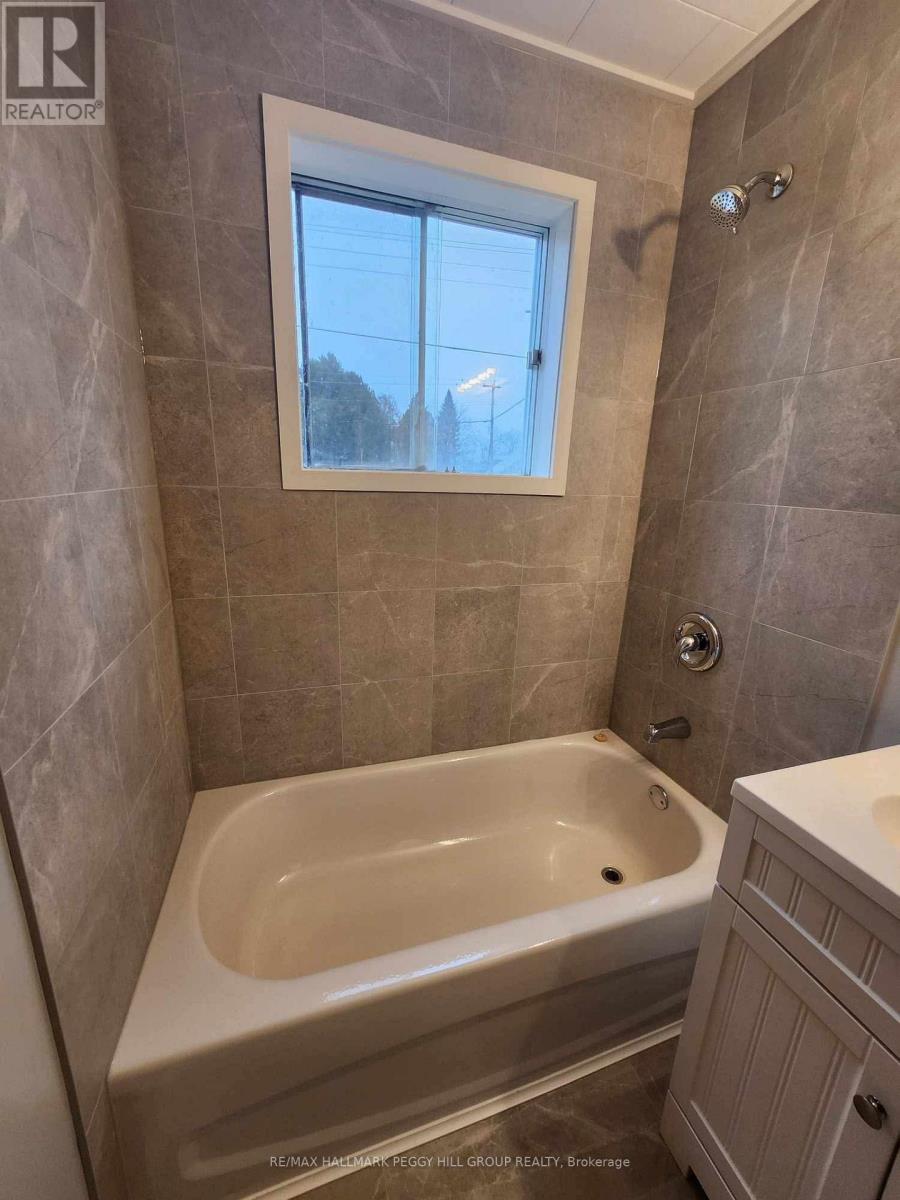 Photo 13 of 332 Champlain Road, Penetanguishene ON