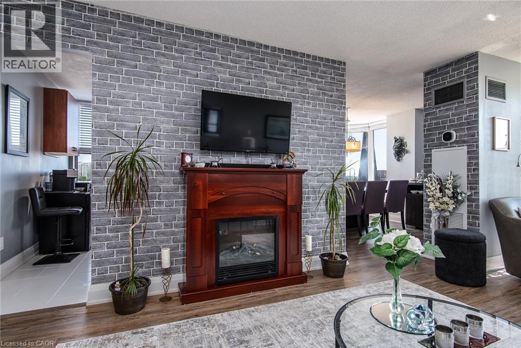 Photo 8 of 150 Queen Street S Unit 1005, Kitchener ON