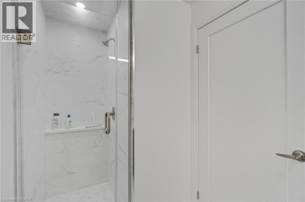 Photo 11 of 500 Brock Avenue Unit 1302, Burlington ON
