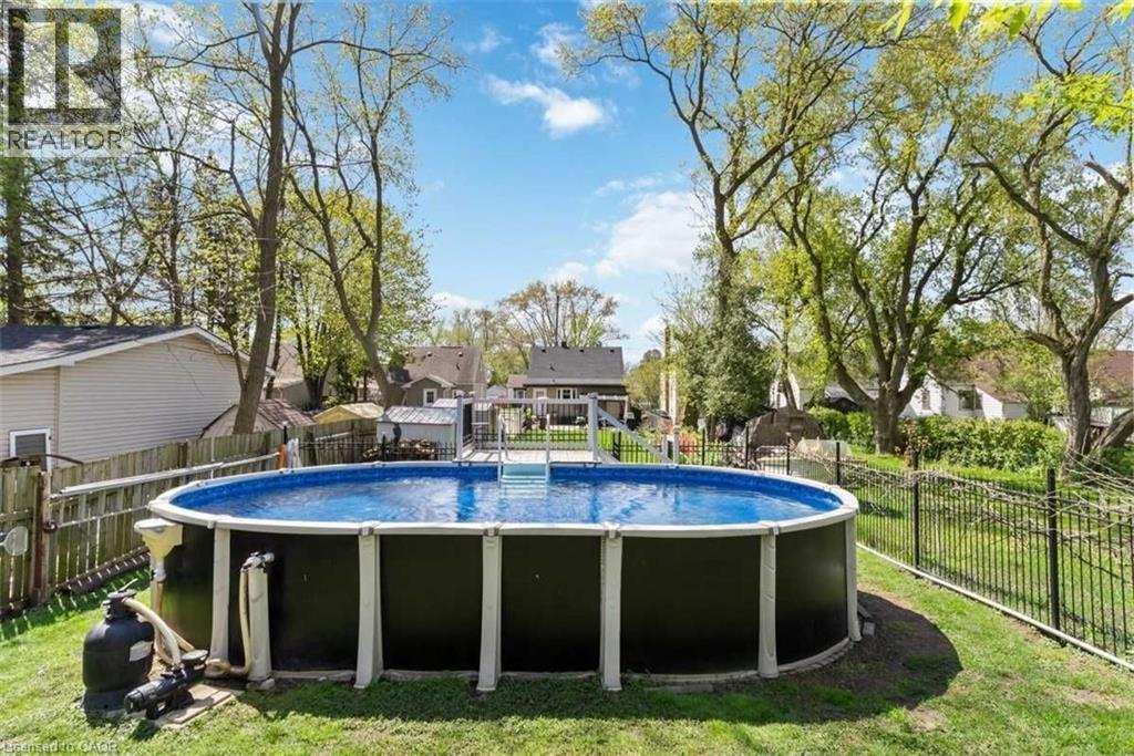 Photo 25 of 272 Grey Street, Brantford ON
