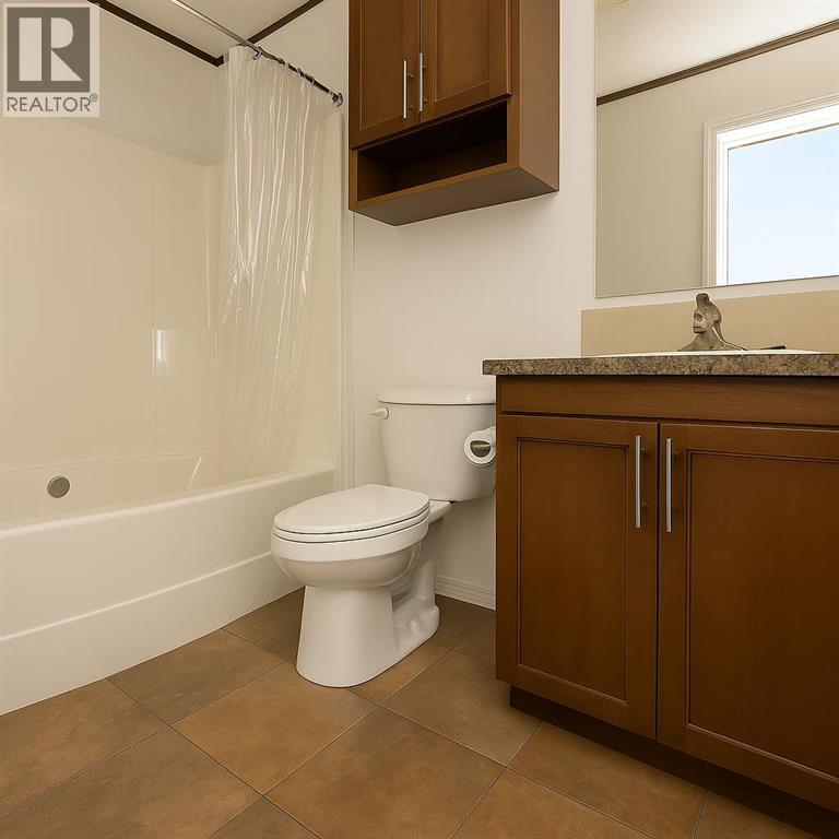 Photo 10 of 10019 100 Street, Sexsmith AB