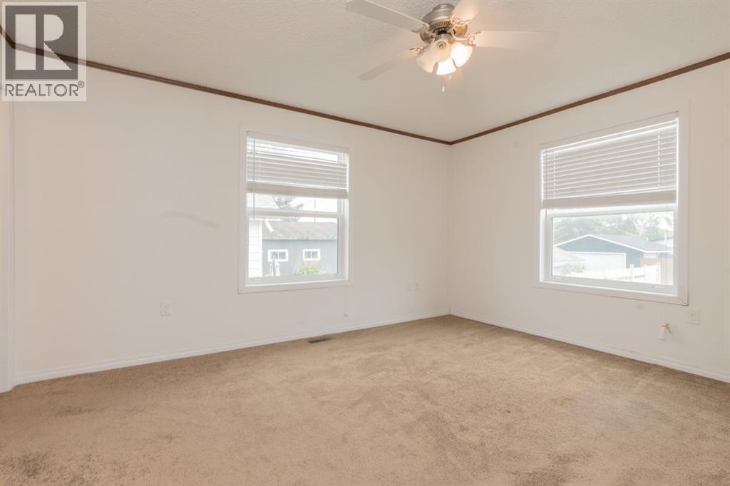 Photo 7 of 10019 100 Street, Sexsmith AB