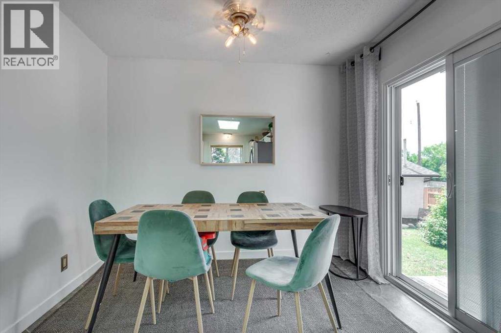 Single Family House 4 Level for Sale in  George Crescent Glendale Red Deer 