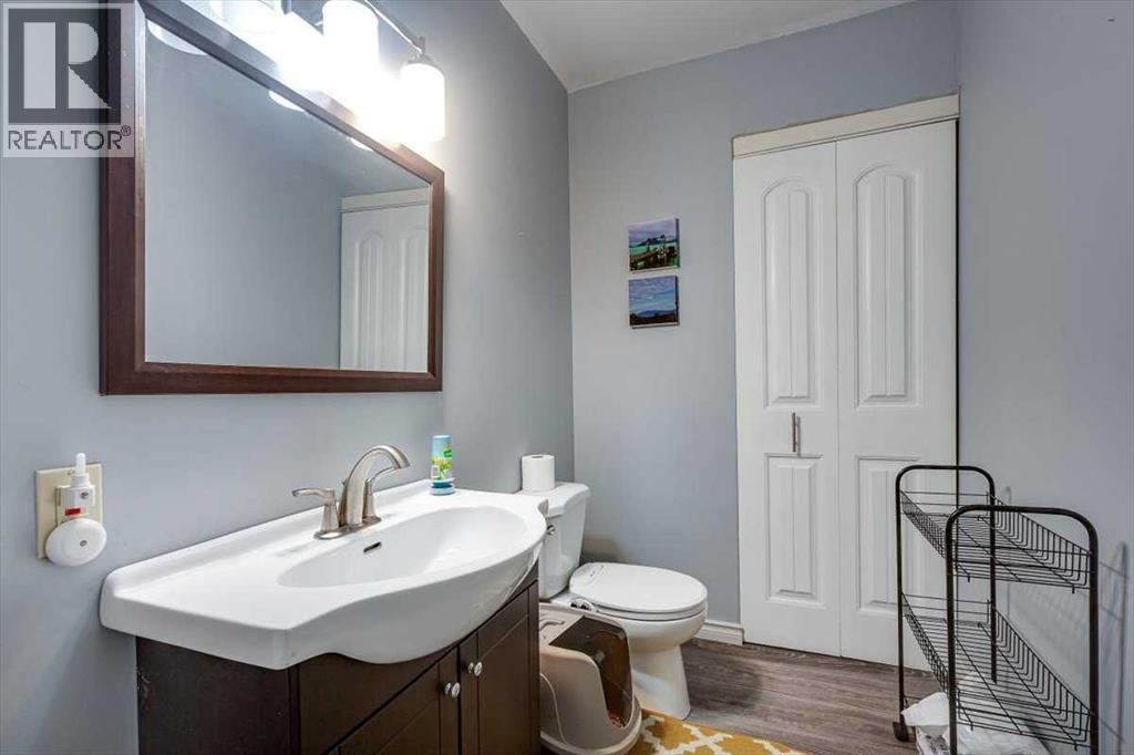 Single Family House 4 Level for Sale in  George Crescent Glendale Red Deer 