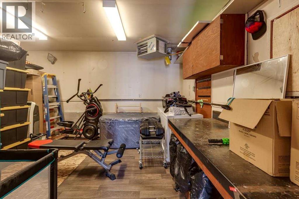 Single Family House 4 Level for Sale in  George Crescent Glendale Red Deer 
