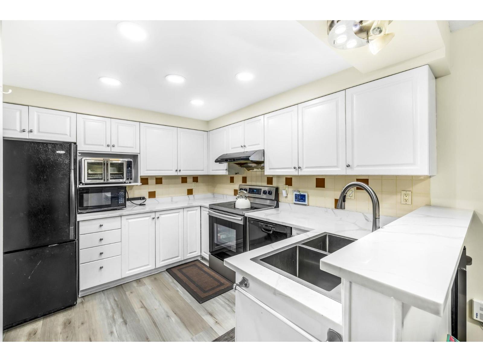Photo 16 of 17 6478 121 Street, Surrey BC
