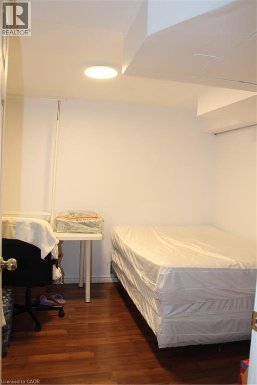 Photo 3 of 399 Keats Way Unit 4, Waterloo ON