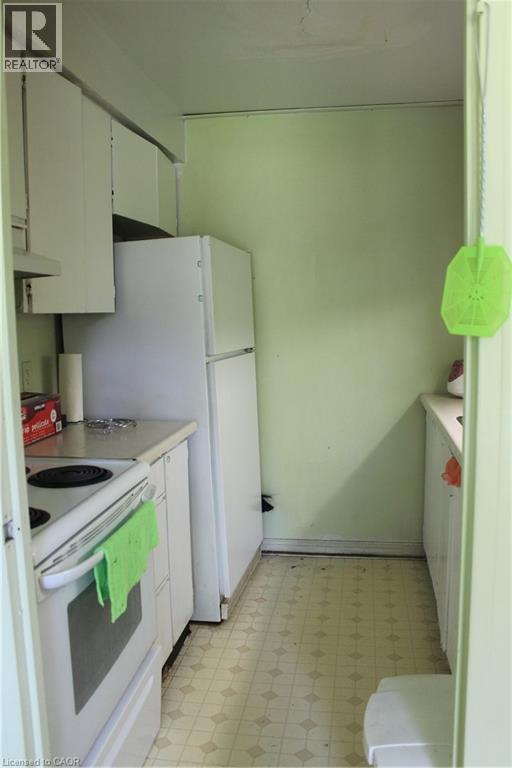 Photo 19 of 399 Keats Way Unit 4, Waterloo ON